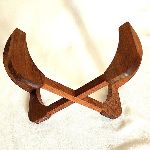 Wood base for Pyrex 2 Quart 024 casserole dish - Picture 2 of 9